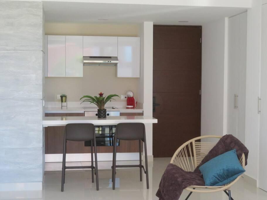 Elegant Apartment Well Located In The Hotel Zone Of Cancún Extérieur photo